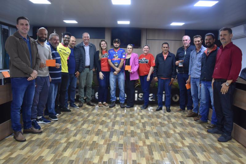 Entidade de utilidade pública: Câmara recebe reivindicações de atletas de rolimã